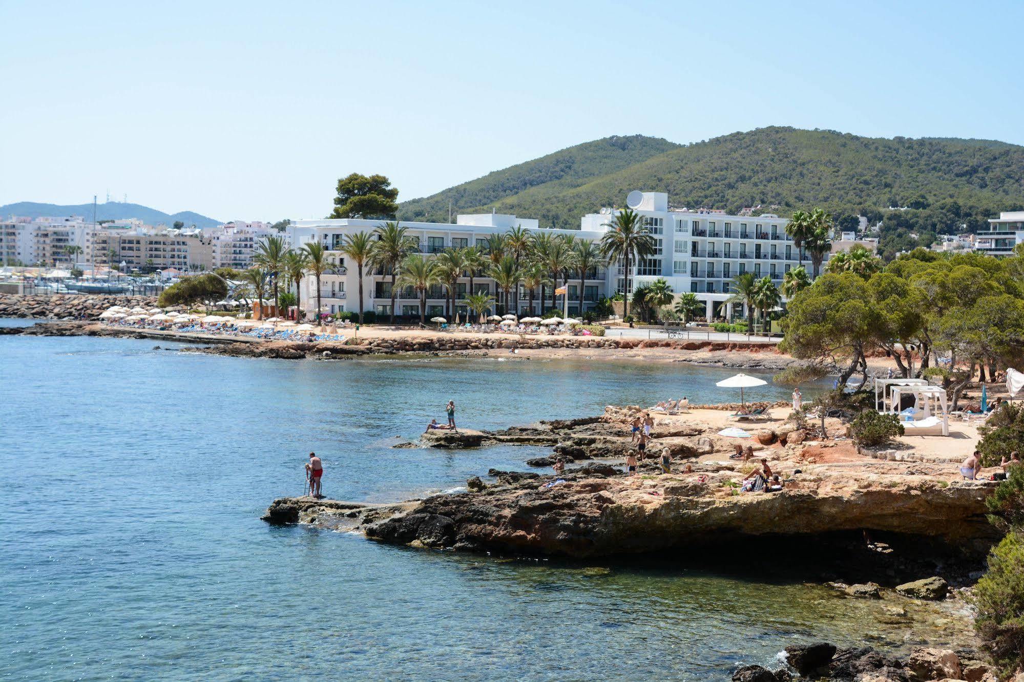 Hotel Catalonia Ses Estaques - Adults Only Santa Eulària des Riu Exterior foto